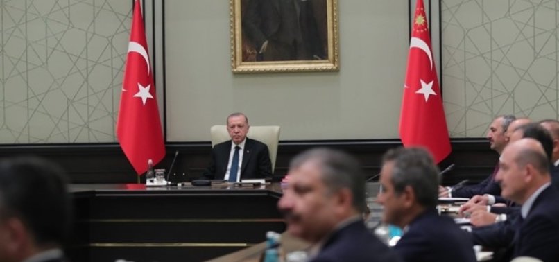 Gözler yeni kabinedeydi! Cumhurbaşkanı Erdoğan yeni kabineyi açıkladı! İşte yeni bakanlar...