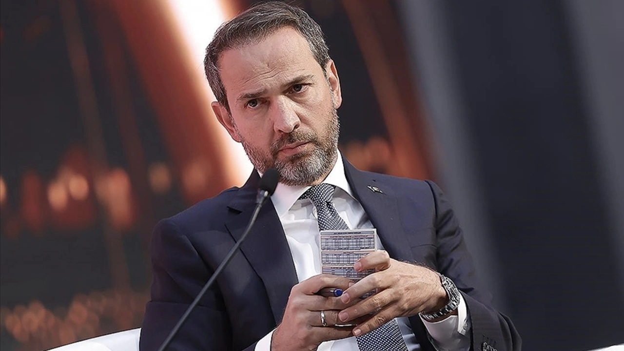 Alparslan Bayraktar kimdir? Enerji ve Tabii Kaynaklar Bakanı Alparslan Bayraktar nereli?