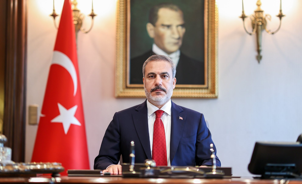 Hakan Fidan'dan ilk açıklama ve ilk fotoğraf