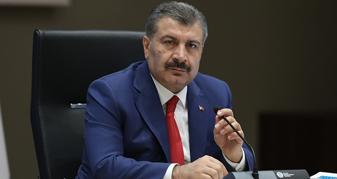Fahrettin Koca’ya sordu: Kızamık vakalarındaki artış, Suriyeli sığınmacılarla bağlantılı mı?