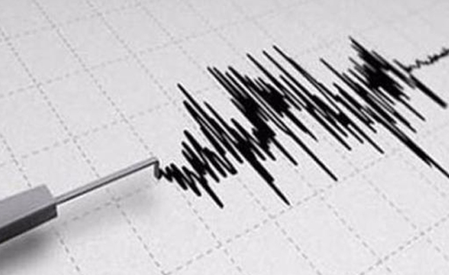 Ege Denizi'nde korkutan deprem!