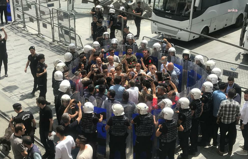 Cumartesi Annelerine gözaltı, Ahmet Şık, Süreyya Öner ve Pervin Buldan'a abluka
