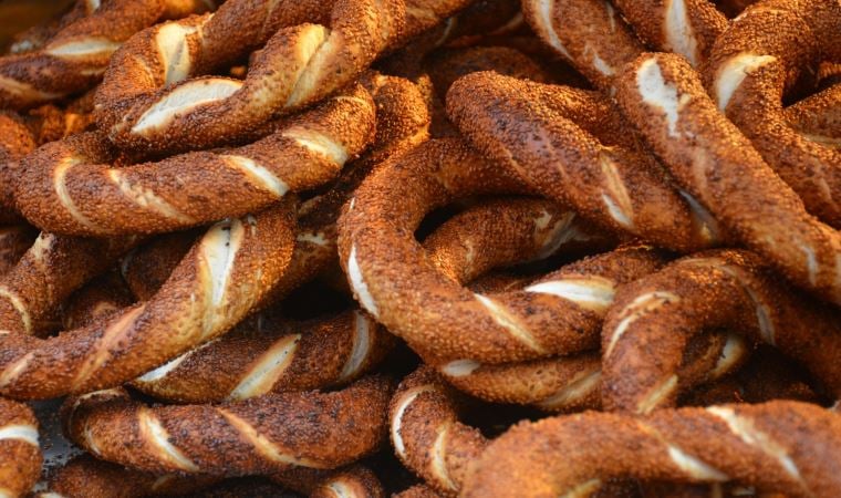 Evde simit nasıl yapılır? Ev yapımı simit tarifi!
