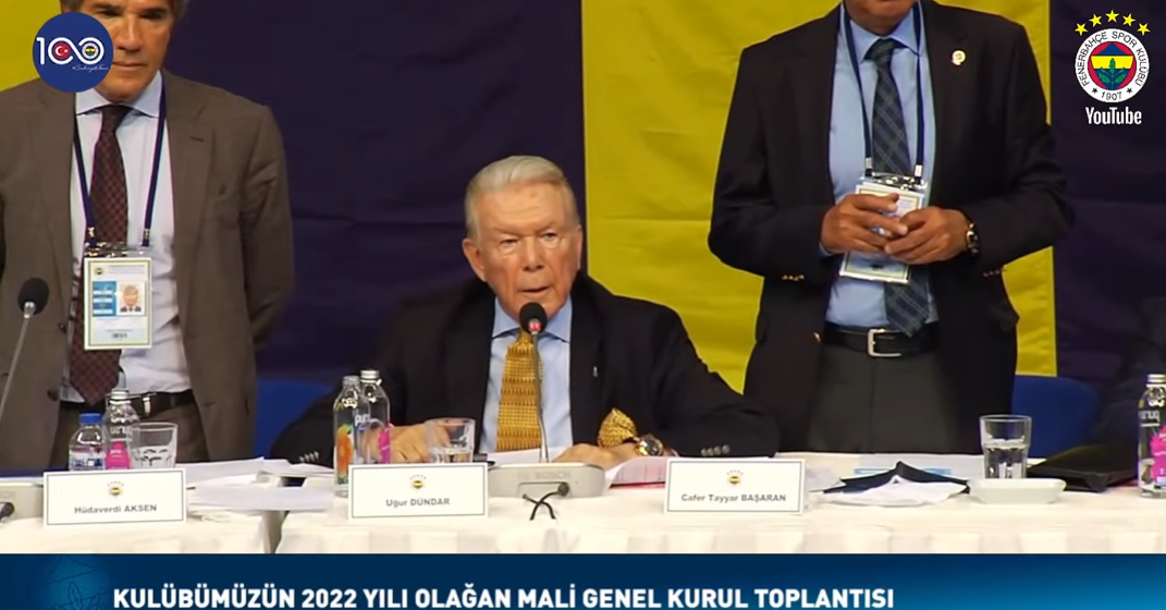 Fenerbahçe Genel Kurulu'nda ortalık karıştı! Uğur Dündar istifa etti