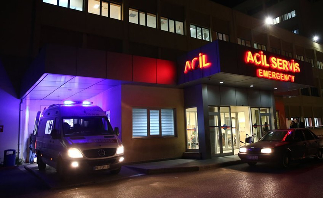 Bıçaklı saldırgan camide dehşet saçtı: 1 ölü 2 yaralı