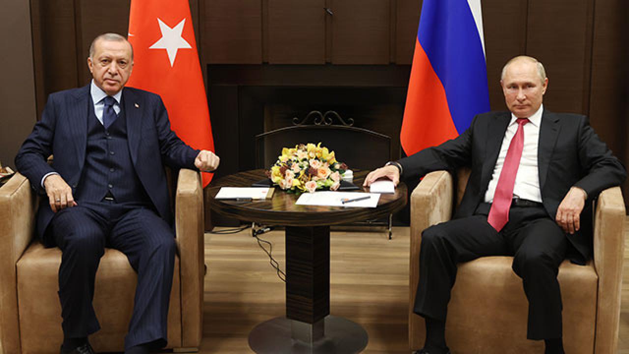 Cumhurbaşkanı Tayyip Erdoğan Putin ile görüştü