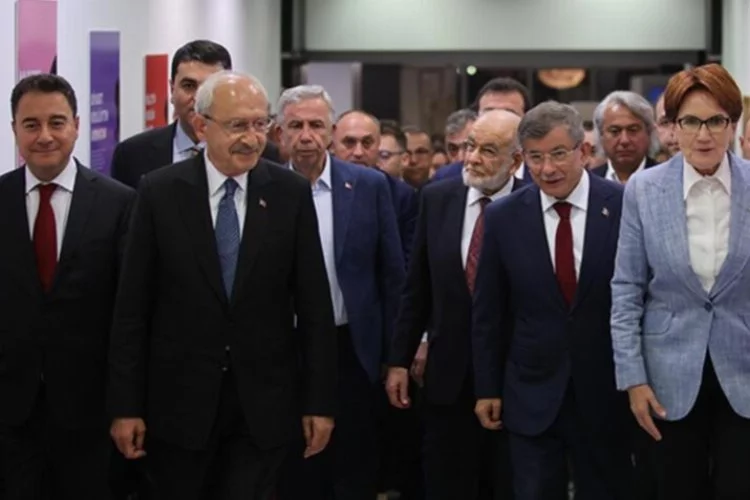 Yeni ittifak ve yeni parti senaryoları! İYİ Parti'den istifa eden isimler hazırlıklara başladı