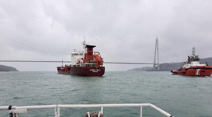 İstanbul Boğazı gemi trafiğine kapatıldı