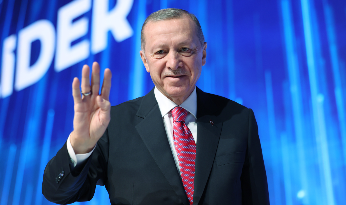 Erdoğan'dan döviz turu! Arap dünyasına gidiyor