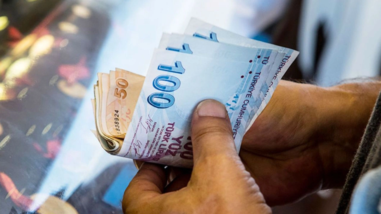 Emekliye refah payı verilecek mi? AKP'ye yakın gazeteci Abdulkadir Selvi duyurdu