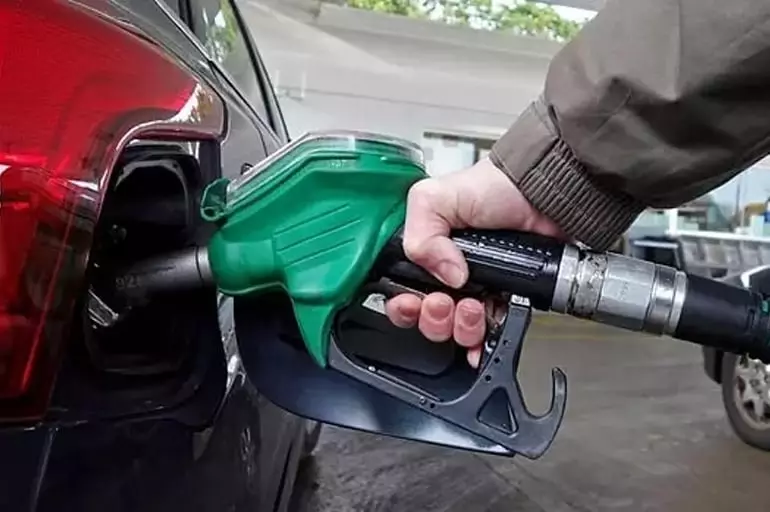 Akaryakıt fiyatlarına bir kez daha zam! İşte güncel akaryakıt fiyatları