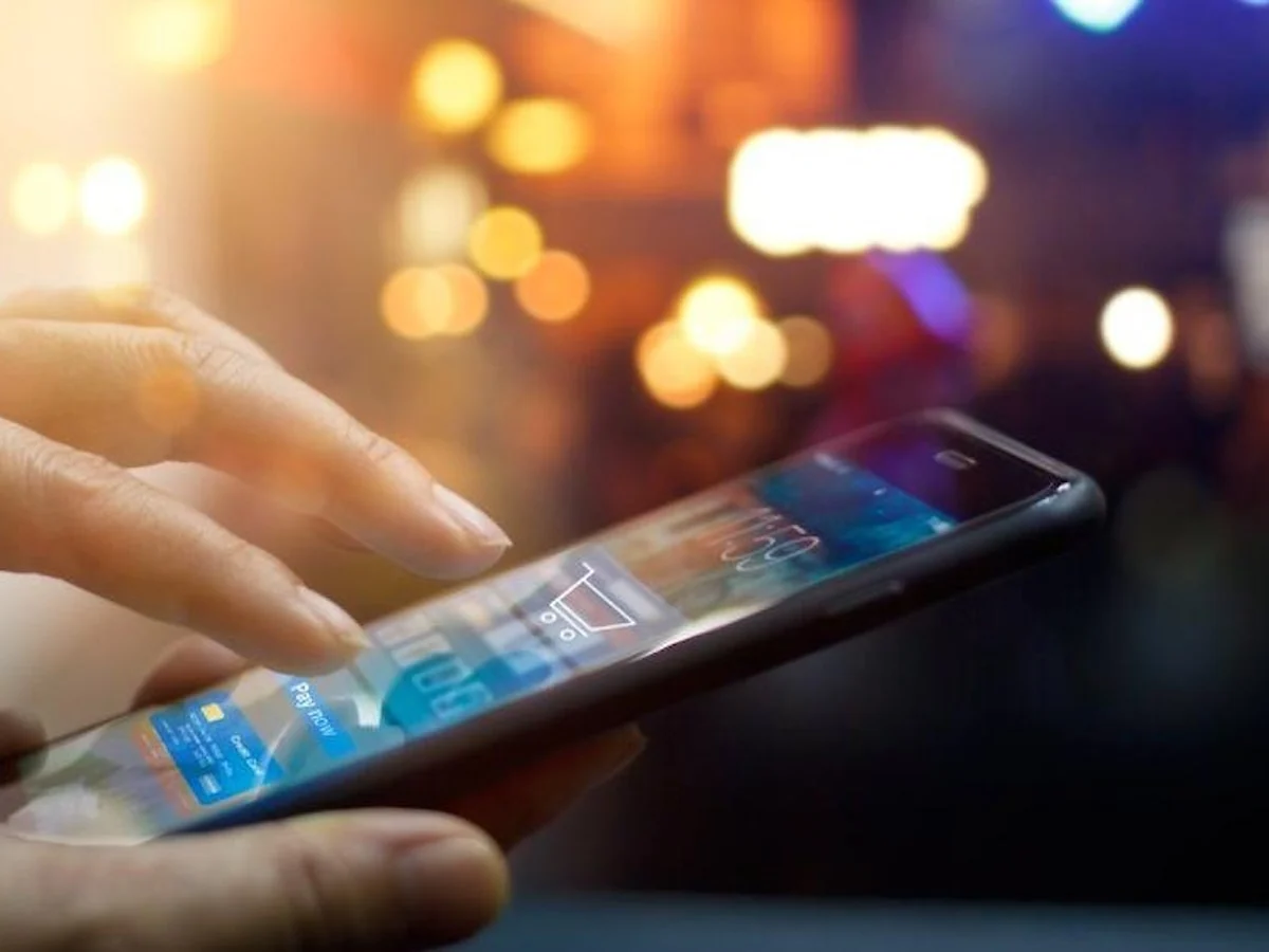 Yurt dışından alınan telefonlarda 'servis yok' uyarısı! 6 bin TL'den kayıt yaptırmak isteyenler sistemi kilitledi