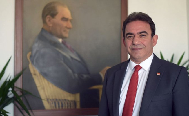 'Başbakan'ın yürümekten ayakları parçalanan insanlara saygısızlık etmeye hakkı yok'