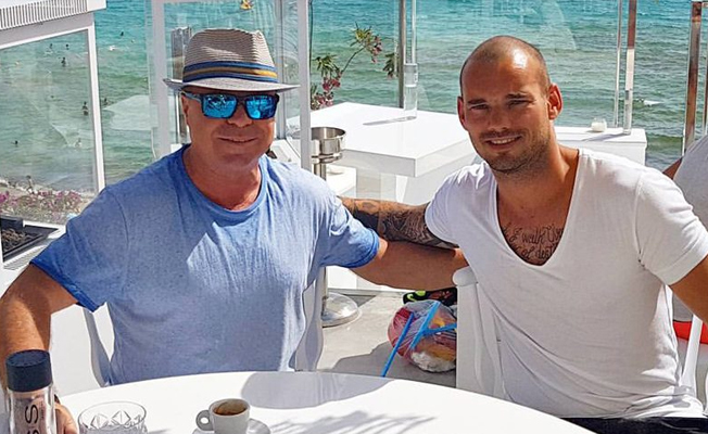 Sneijder dönmedi!