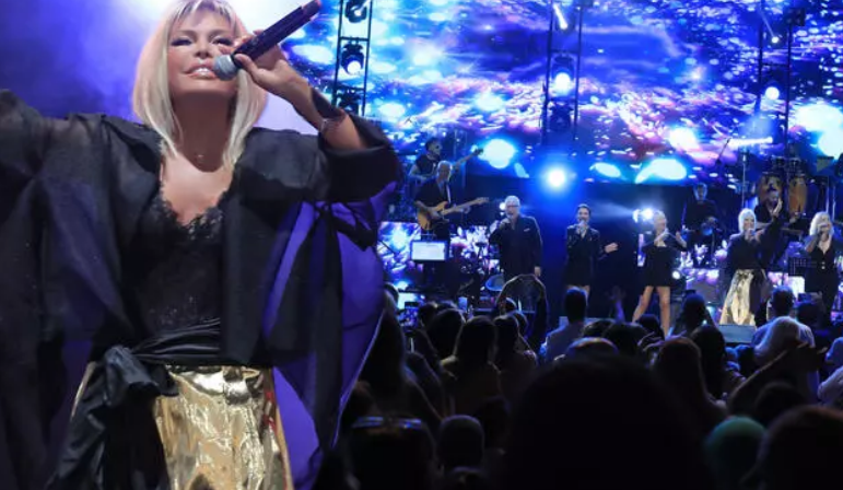 Bu nasıl 77 yaş? Ajda Pekkan'dan 2,5 saatlik performans