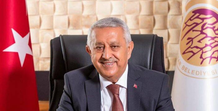 Afyonkarahisar Belediye Başkanı zam isteyen işçileri sürgün etti