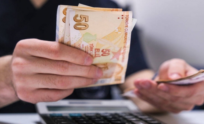 İşçi ve memura yapılan zamma para yetmedi, iktidar borçla ödeyecek
