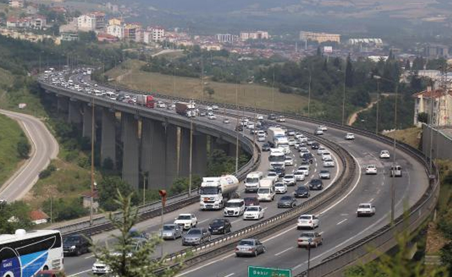 Tatilciler dönüş yolunda!