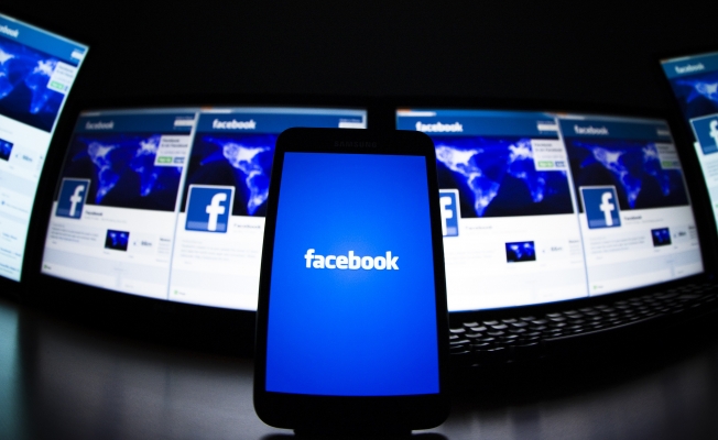 Facebook'tan dizi projesi