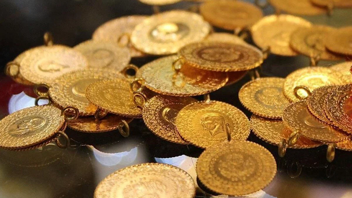 Gram altın 2 bin lirayı görecek! O isim altın için tarih verdi