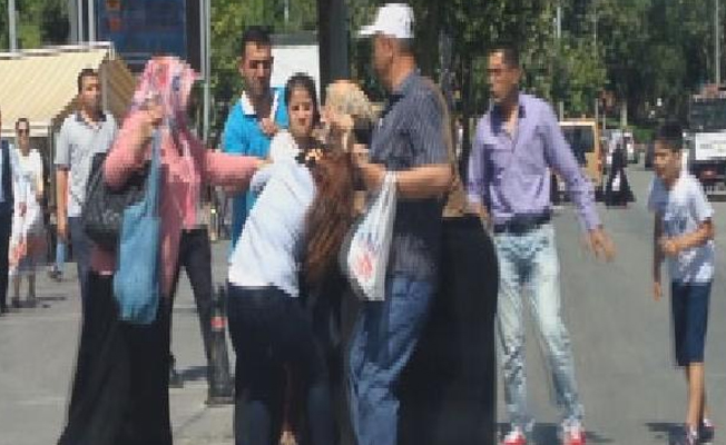 Suriyeli kadınlar Türk anne ve oğlunu darp etti