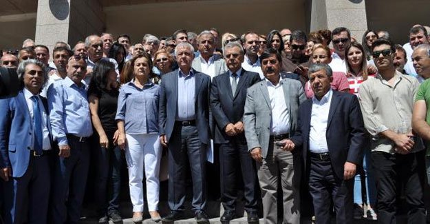 CHP İzmir'den Kılıçdaroğlu eylemi
