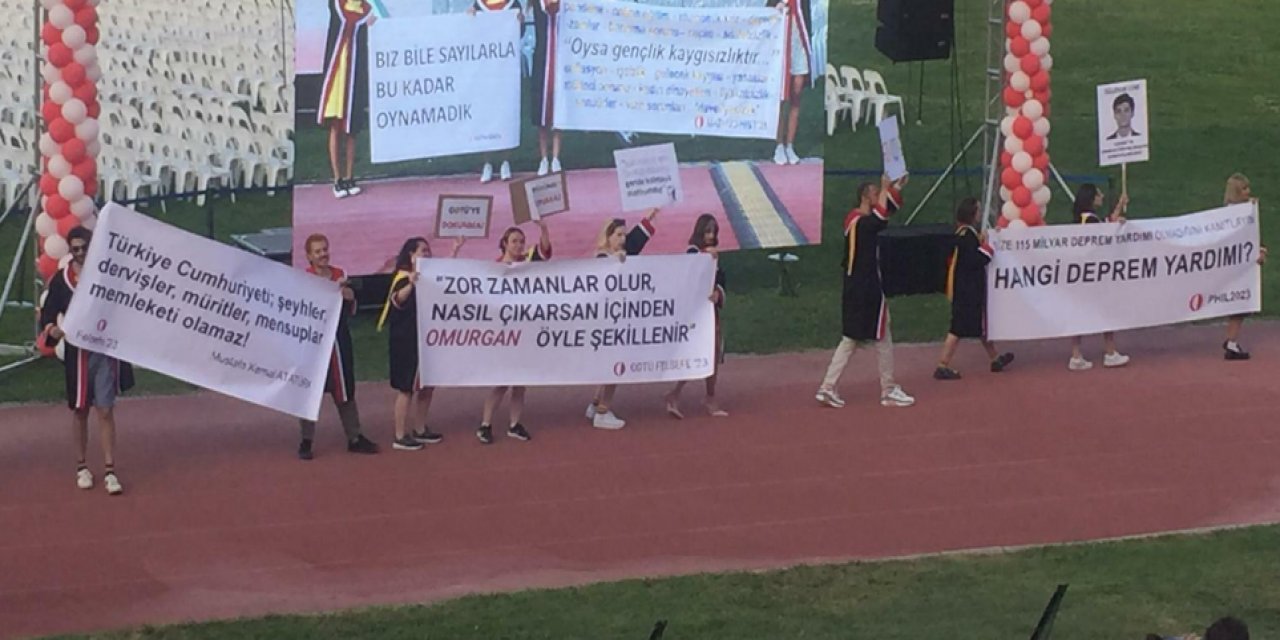 ODTÜ'lülerin mezuniyet pankartları yine gündeme damga vurdu