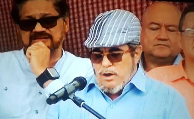 FARC: Anlaşma Kolombiya halkı için!