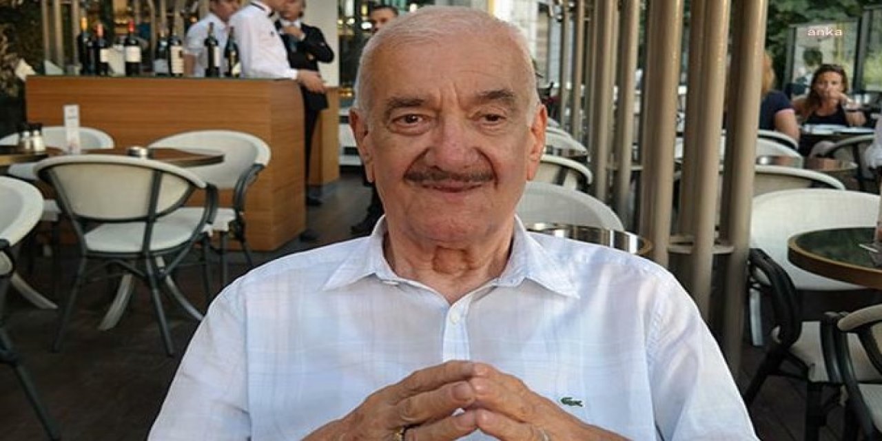 Senarist Safa Önal vefat etti