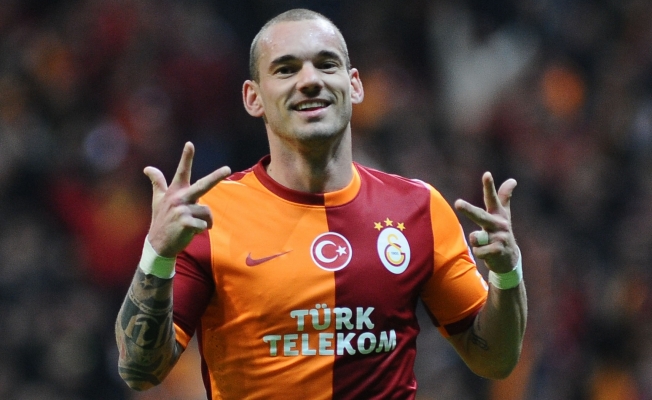 Snijder'e Amerika’dan transfer teklifi!
