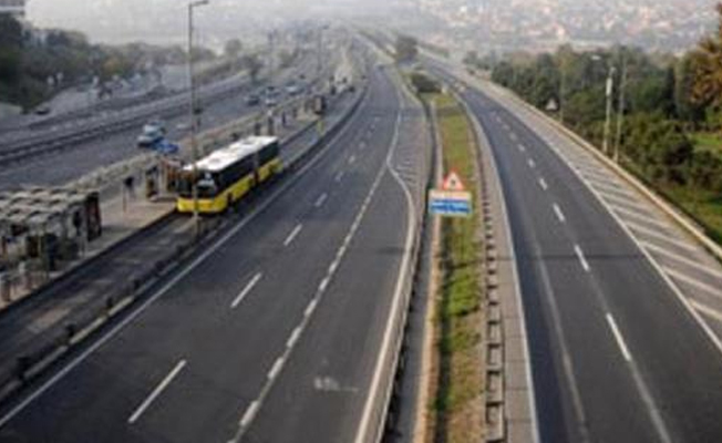 İstanbul'da in cin top oynuyor!