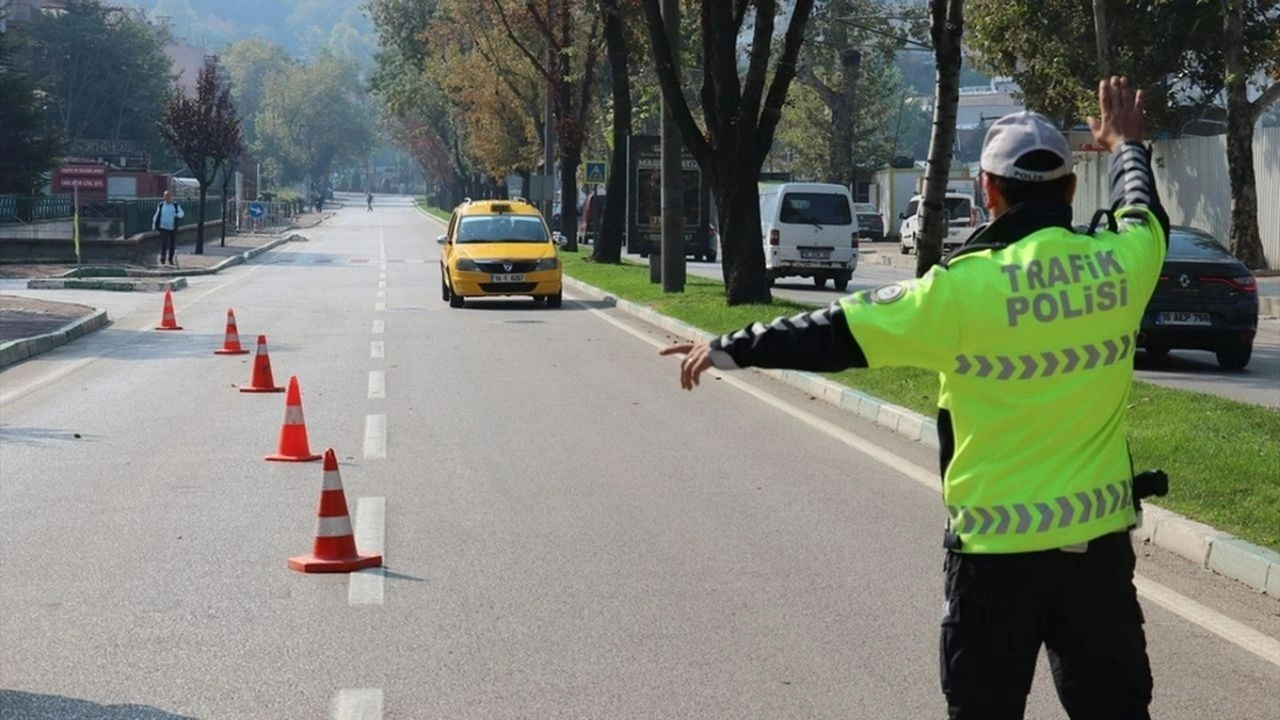 Başkentliler dikkat! Ankara'da bu yollar trafiğe kapalı olacak