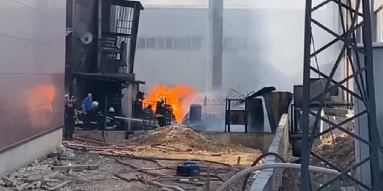Tekirdağ'da kimya fabrikasında yangın! Aziz Yıldırım'dan açıklama