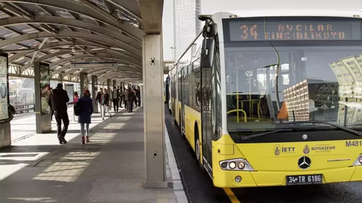İstanbul'da toplu taşımaya zam kararı! İşte zam sonrası metrobüs, minibüs, Marmaray ve taksiler için zamlı tarifeler