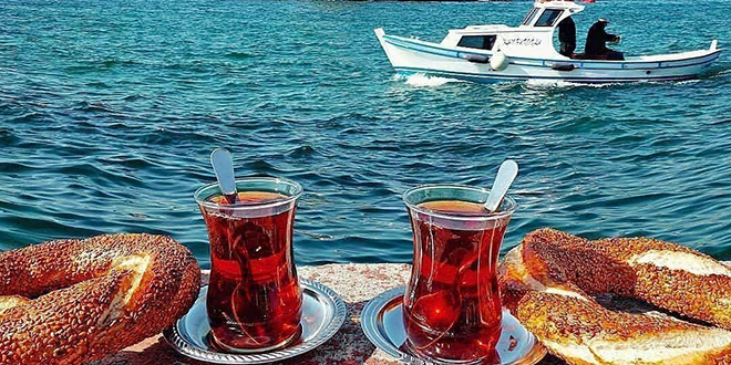 Simite de zam geldi! Asgari ücretlinin maaşı 3 öğün simit-çaya bile yetmiyor!