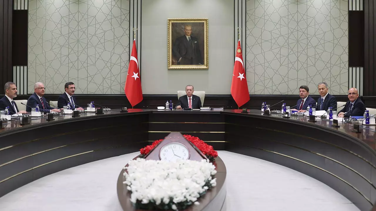 Milli Güvenlik Kurulu toplanıyor! İki komutan MGK'ya son kez katılacak