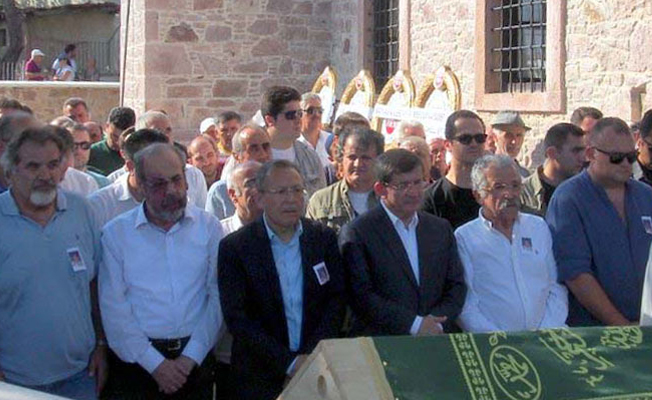 Davutoğlu'nun acı günü