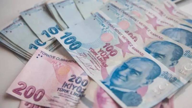 Mevduat faizlerindeki düşüş devam ediyor
