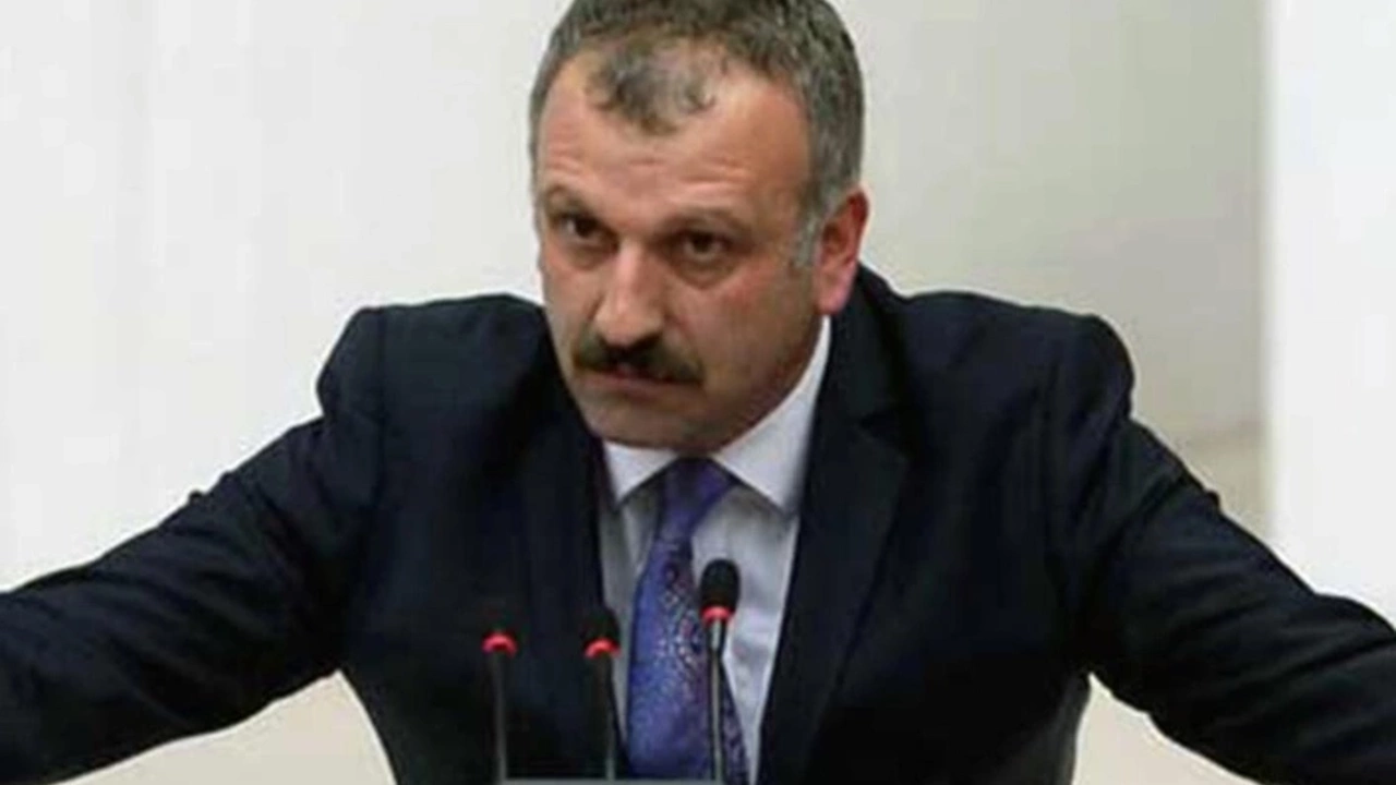 Cumhurbaşkanı Başdanışmanı'ndan Halil Konakçı'ya "Muhterem Hocaefendi"li destek! Gülen'e de zamanında böyle demiş
