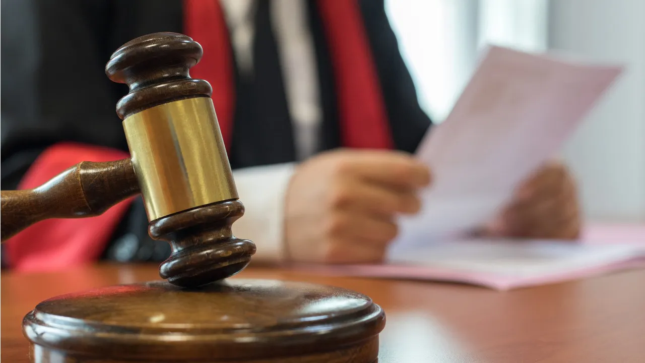 Mahkemeden tarihi karar: Zorla istifa ettirilen çalışana tazminat verilecek