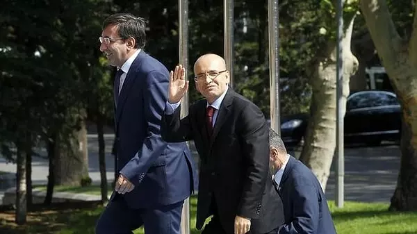 Mehmet Şimşek yolun sonuna mı geldi? İstifa iddialarına ilişkin en net açıklama