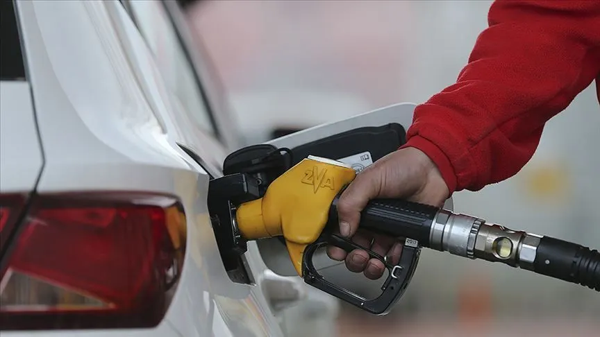 Motorine zam var mı? 22 Ağustos benzin ve motorin fiyatları