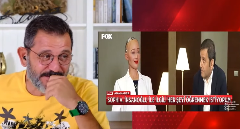 Fatih Portakal yıllar önce yapay zeka Sophia'ya ne sordu? Robottan tüyleri diken diken yapacak cevap