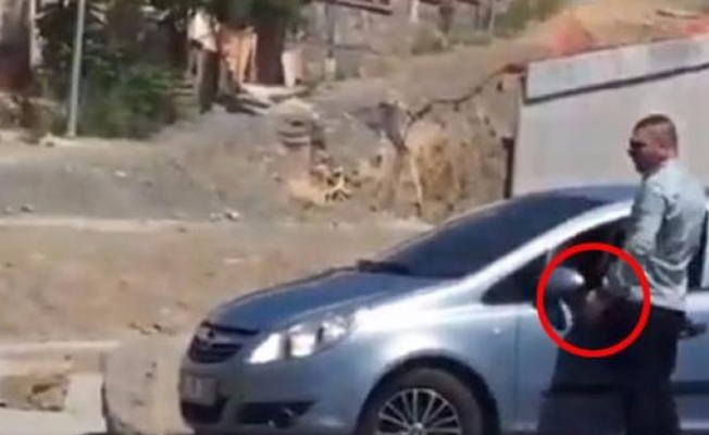 Trafik yoğunluğunu fırsat bildiler! İstanbul'da kaçak gişe...