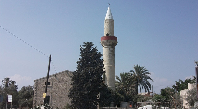 İbrahimağa Köprülü Camiisi'ne molotof kokteylli saldırı