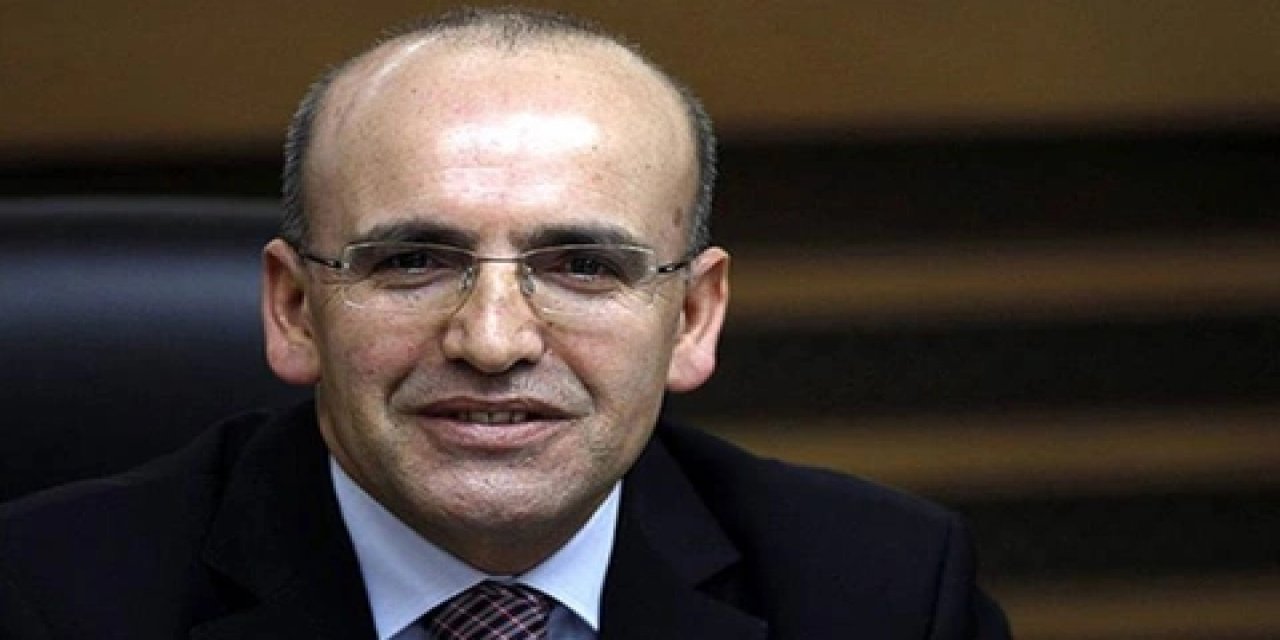 Bankaları tebrik eden Mehmet Şimşek, 2024 yılını işaret etti