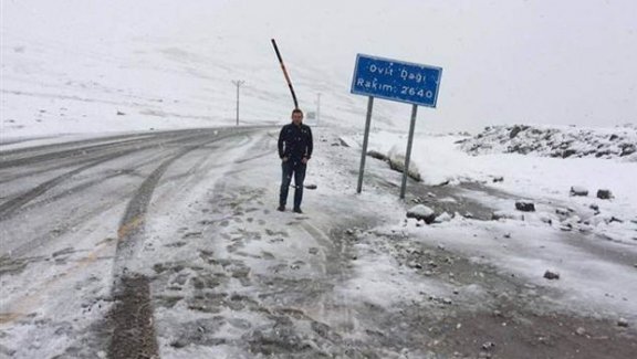 Haziran karı yağdı! Burası Doğu değil