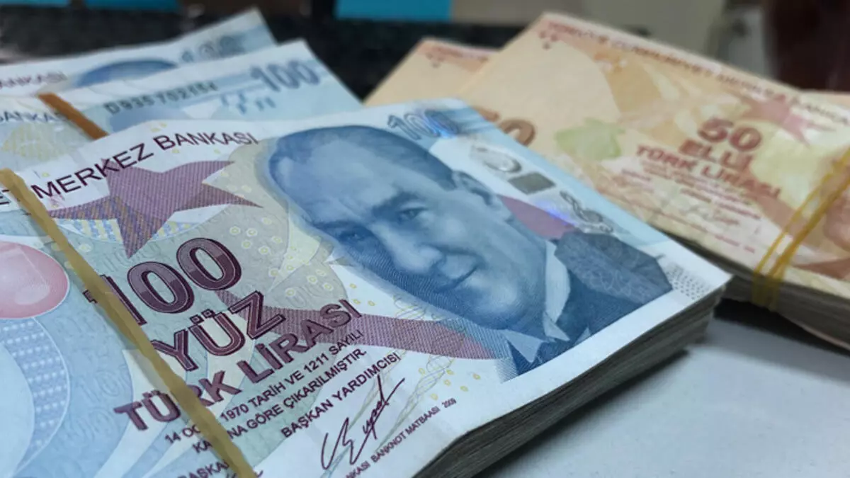 Kenarda parası olanlar dikkat! KKM'de planlar değişti: Banka mevduat faiz oranları tavan yaptı