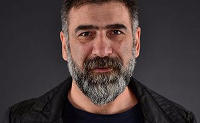AK troller bu sefer de Mustafa Hoş'a tweet kumpası kurdu!