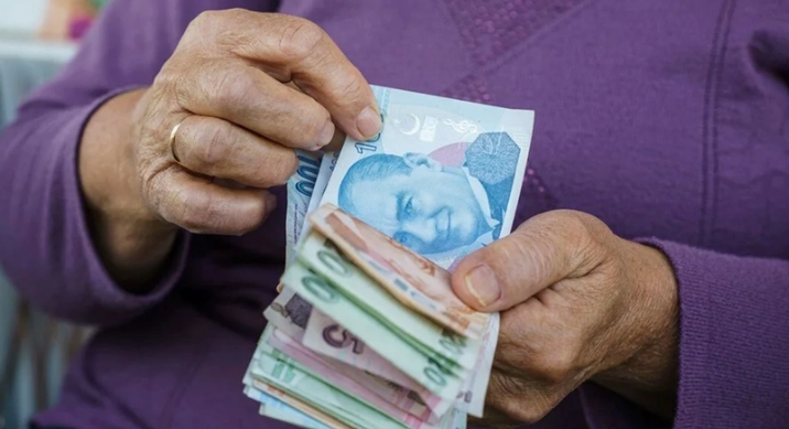 SGK uzmanından erken emeklilik için kritik uyarı! Ne yapın edin...